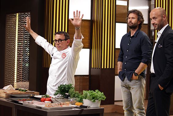 masterchef 2-giudici-mani in aria-anteprima-finger-food-dita-manigare-cocktail-galateo-bon-ton-non-si-dice-piacere