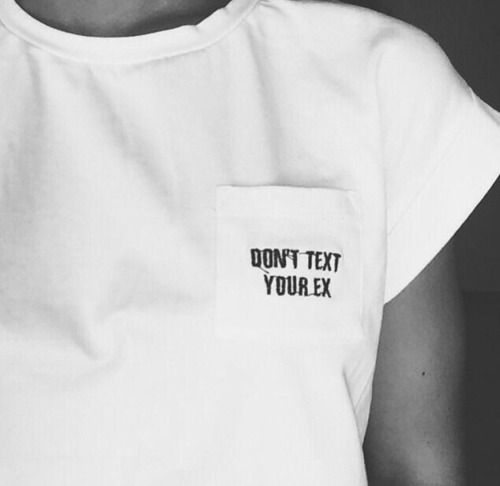 dont-text-your-ex-ricami-t-shirt-personalizzare