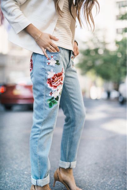 jeans-ricami-rose-fiori-decorazioni